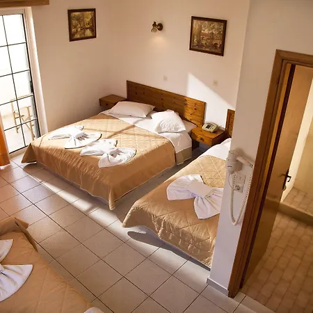 Filoxenia Hotel 3*
