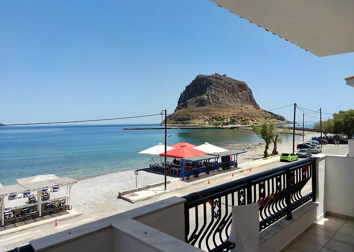 Filoxenia 3* Monemvasziá